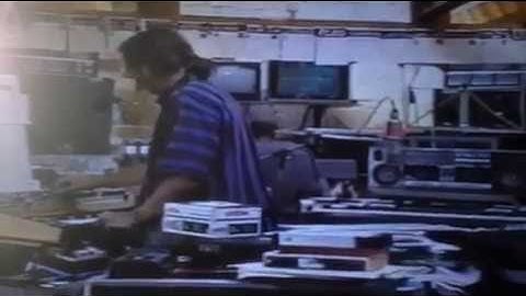 Peter Gabriel studio - Come talk to me