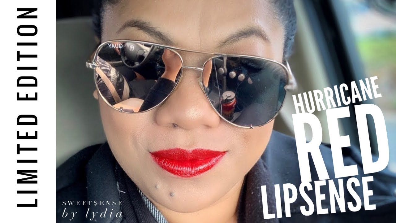 LipSense Application of *Limited Edition* Hurricane Red