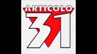 Video thumbnail of "Articolo 31 - Barbecue"