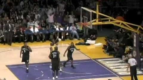 odom shot clock beating three pointer vs t wolves