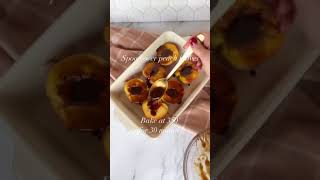 Roasted Peaches with Honey Whipped Cream 🍯