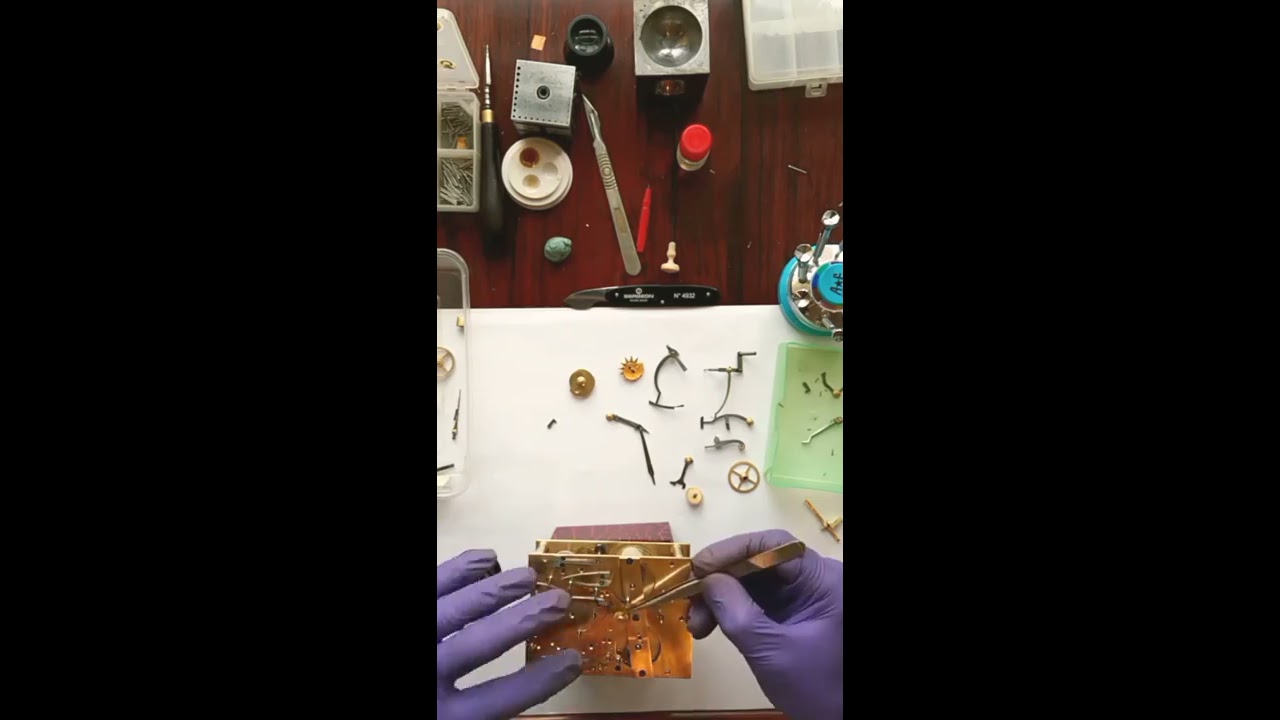 Carriage Clock Assembly, part 2 - YouTube