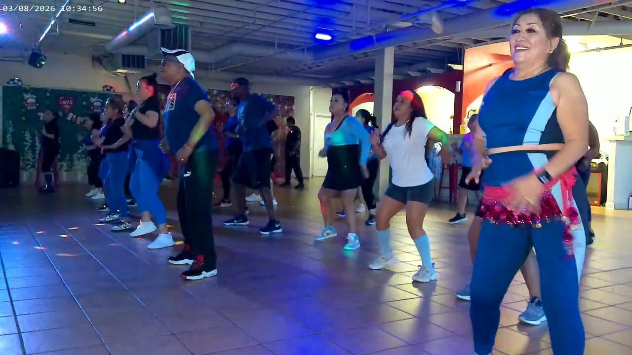 4 BIRTHDAY CELEBRATION MASTER CLASS IN BLUE AT CLUB DAY NUTRITION SUNDAY 3 8 26 *YASS* ANMR0008