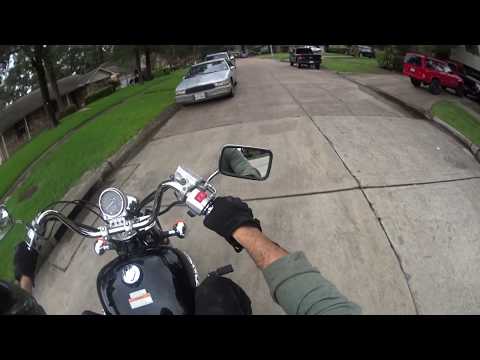 motorcycle-turns-off-while-riding-(@2:20)