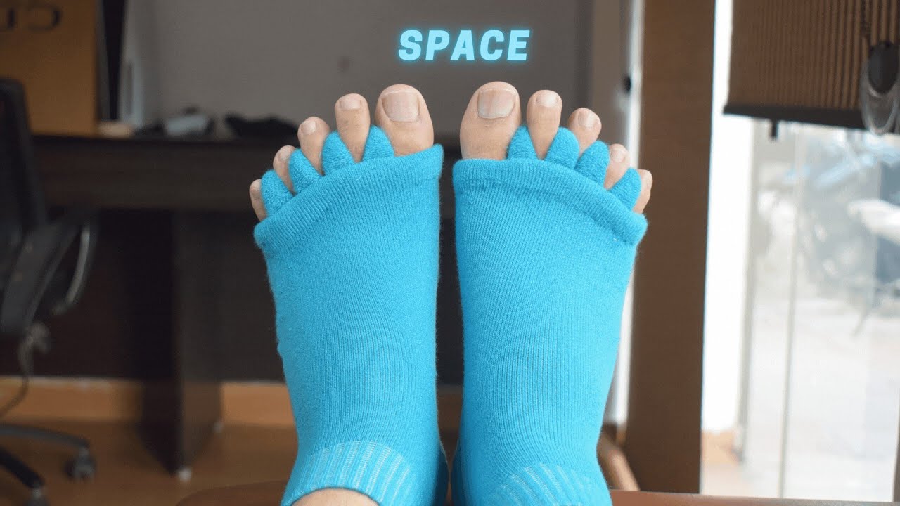 Step Up Your Foot Care Game with DIRTS Alignment Socks 