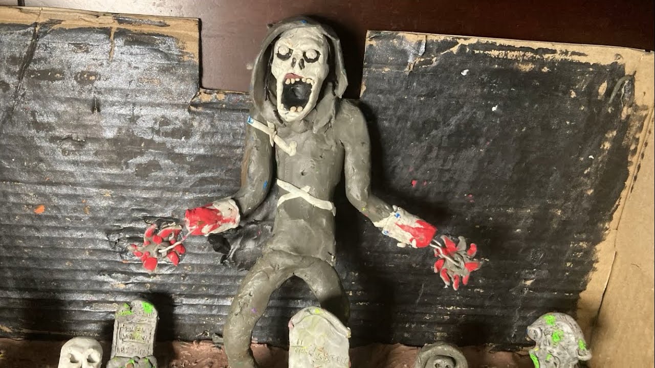 Graveyard Buzzsaw Ghoul - Spirit Halloween 2025 ideas out of clay