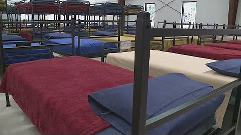 State lawmakers push to keep emergency shelters open in Maine