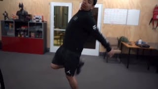 Edward Does Fortnite Dances 💃
He do be smooth with them moves doe 💃 🕺
Scary SUS moments 💀
Like and Subscribe for more #shorts
Video
https://youtu.be/X0qx_OL0MbE
All content from Arcade Craniacs
https://www.youtube.com/channel/UCJj91yPSruvqylY9WEsQCiw/featured Edward Does Fortnite Dances 💃