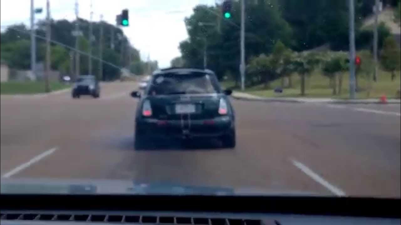 Mini Cooper R53 Omex Launch Control/2 Step - YouTube
