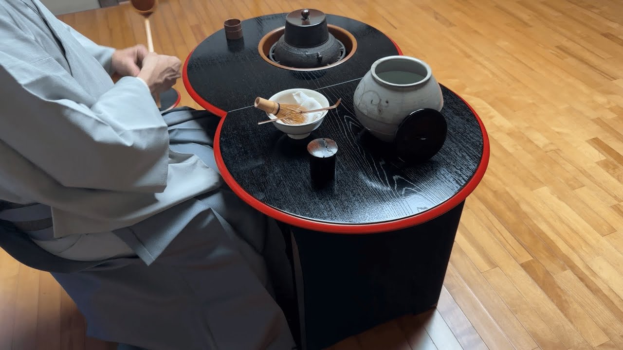 遠州流茶道 天籟・低い釜 炉 薄茶（後編） - YouTube