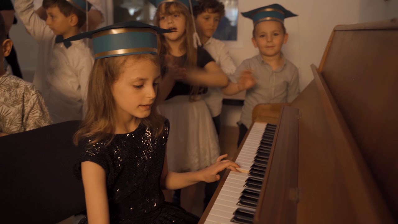 Lyra Brahimi - Lamtumirë Çerdhja ime