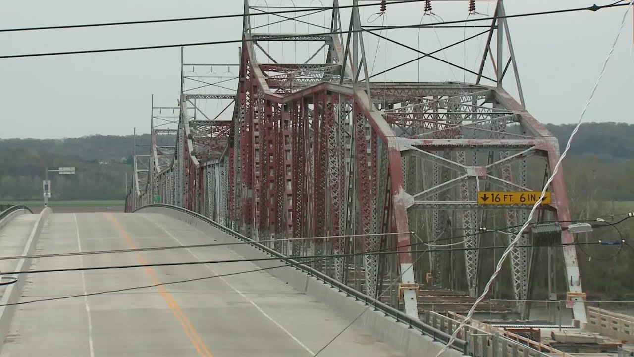 WEB EXTRA Demolition of Highway 47 Bridge in Washington, Missouri