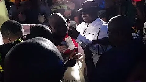 See How Big Men Sprays Money On Muka Ray &His Wife At The Opening Of His  N320Million Hotel In Lagos