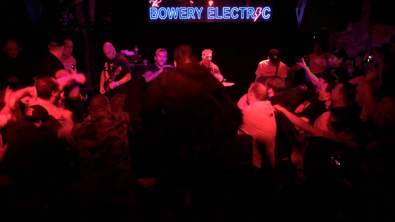 Cro-Mags - intro / World Peace 21.05.2017 New York / Bowery Electric