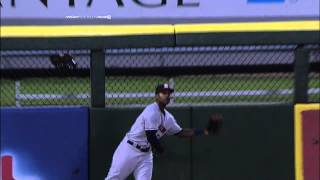 Dunn's double bounces off top of wall twice