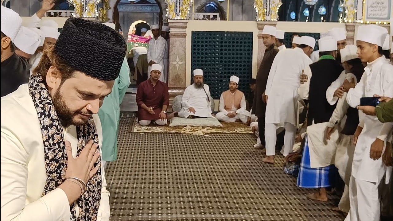 Tu Jahan Bhi Hai Tujhe Dekh Rahi Hai Aankhen // 68th Urs Huzoor Sultanul Auliya Sarkar 