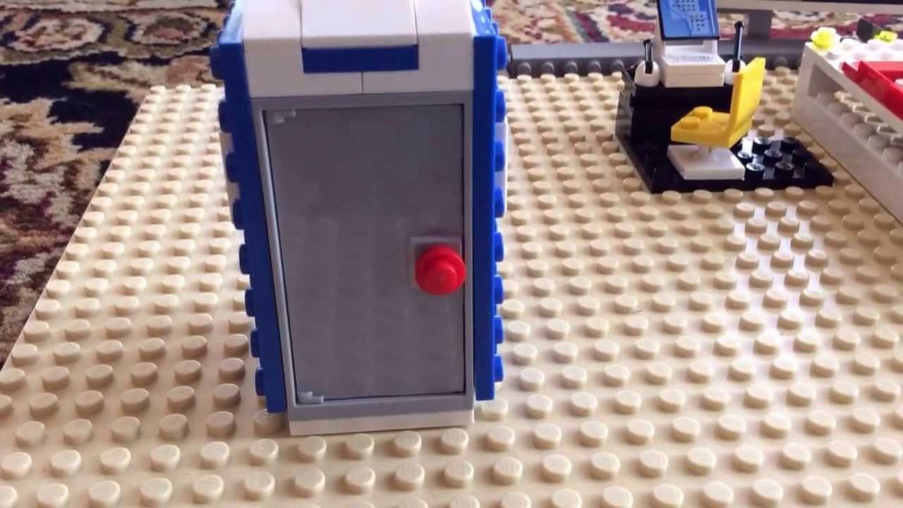 Lego peeing problems - YouTube