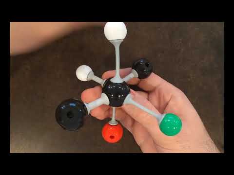 E2 მოხლეჩის ტიპის რეაქცია: სტერეოსელექტიურობა