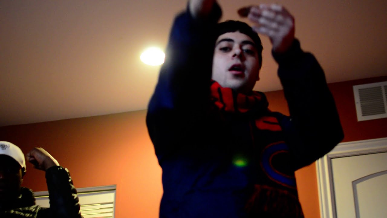 [SUPER RARE] GLO GANG ARTIST Lil Flash Footage (Unreleased Song)(uncut)**WORLDSTAR**