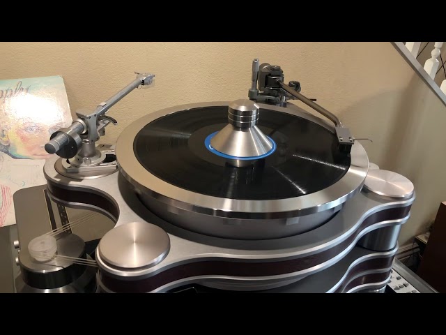 Wayne’s audio turntable outer ring and record clamp on The Hanss Acoustics TT class=