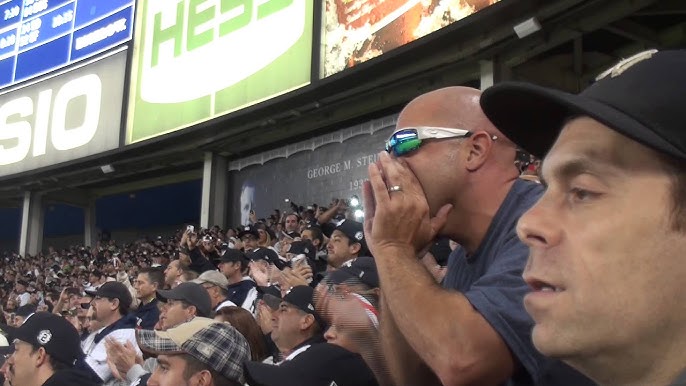 Derek Jeter Celebrated by Tip-of-the-Hat Nike Ad 