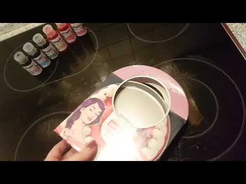 How to make Vanillekipferl (traditional german/ austrian/ european vanilla crescents). Enjoy this al. 