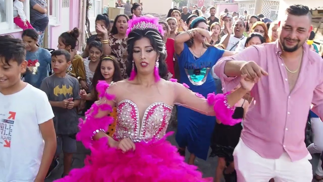 Esra Volkan sepetçioğlu hophop gönen 2023