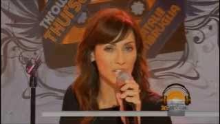 Natalie Imbruglia - Instant crush (live)