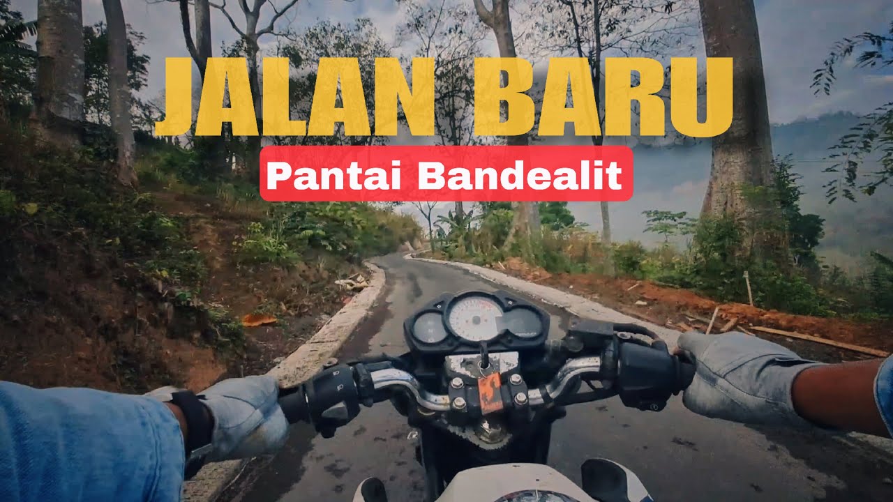 Jalan Baru Pantai Bandealit | Jalan-jalan Santai MotoVlog #8