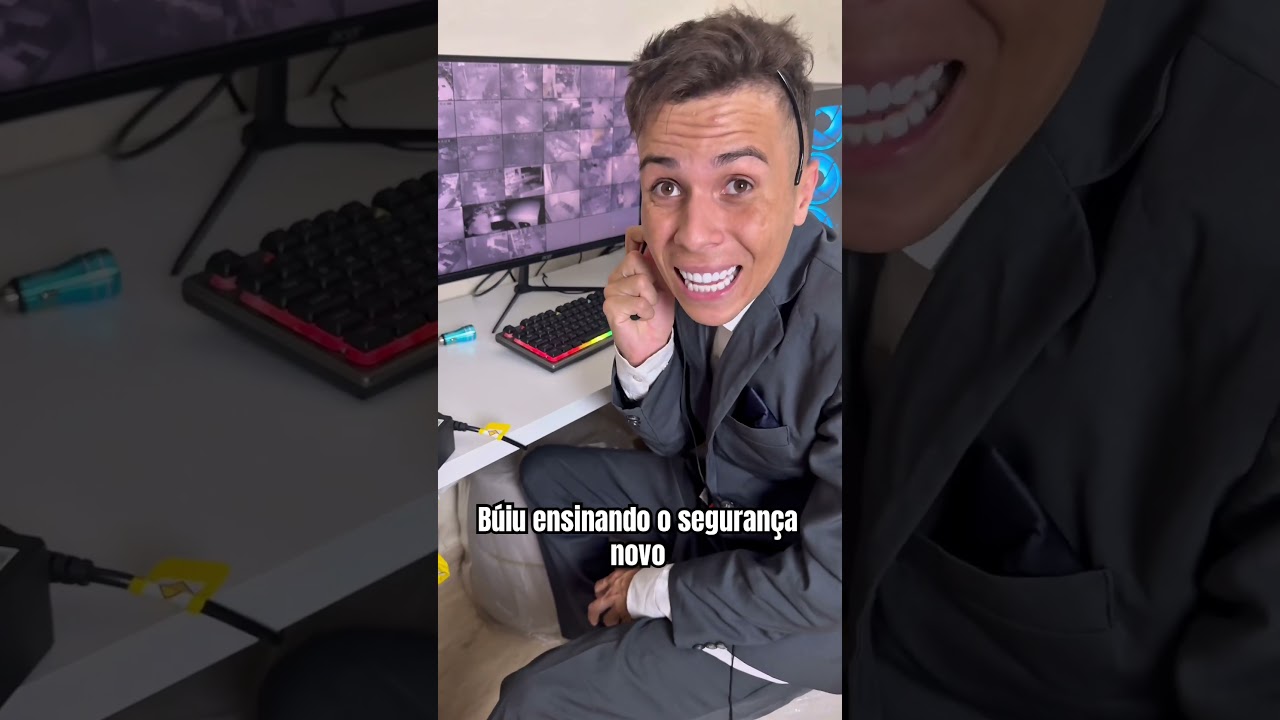 Búiu ensinando funcionário novo! Kk