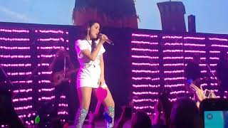 Lali en el luna park(29)