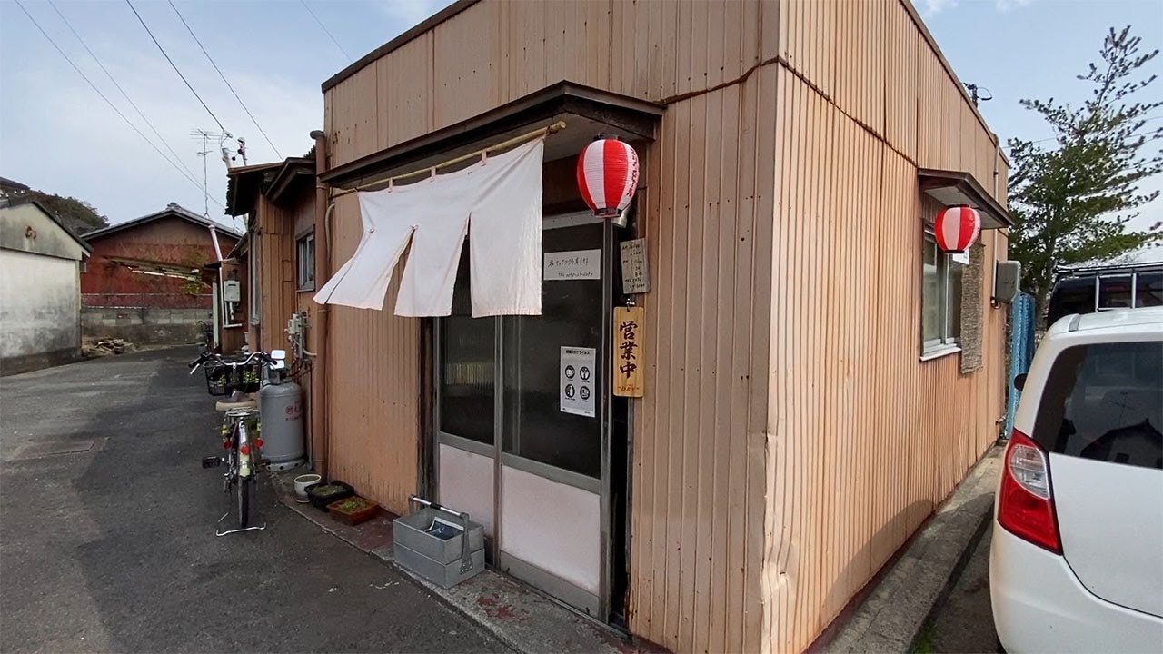 【地元の呑んべえに愛される激渋店】うきなみで洋食焼き＆ホルモン焼きうどん＆ラーメンをしたたかにいただく！