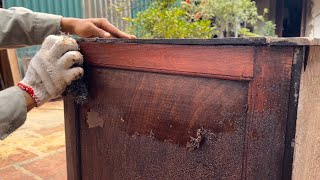 Skills for Restoring &Repairing Old Wooden Furniture// Using ATM Detergent to Refresh Dirty Wooden S
