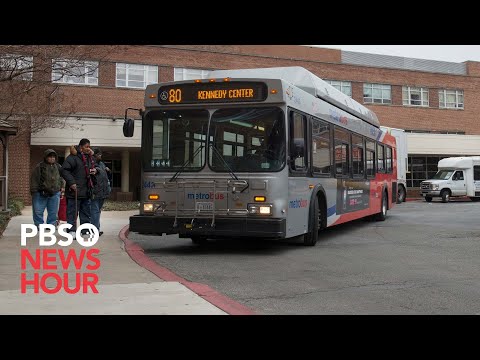 Video: DC Circulator Bus: Transit System Nyob ib ncig ntawm Washington, DC