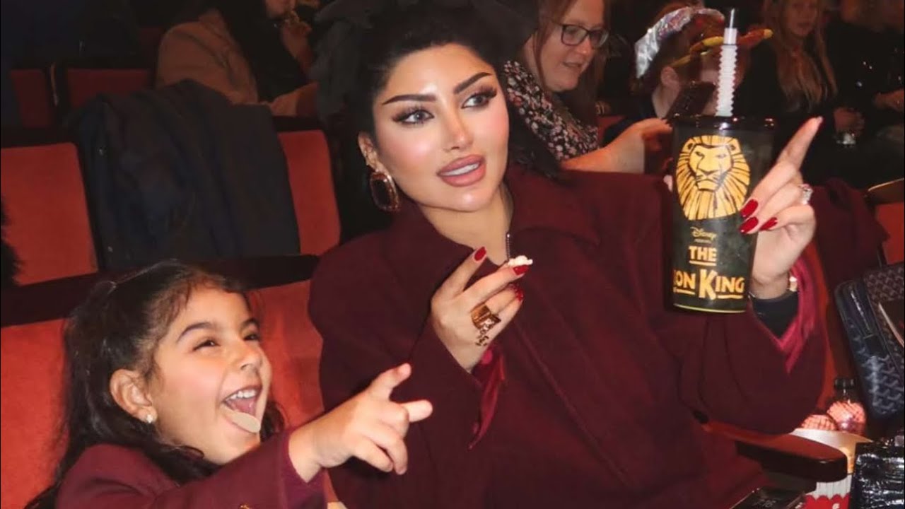 اناقة وثراء ملكه كابلي وابنتها في لندن شاهد المقطع 😍