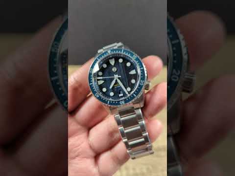 オルソパルス Zelos Mako 300M Diver Falcon's Eye Watch - WatchBandit