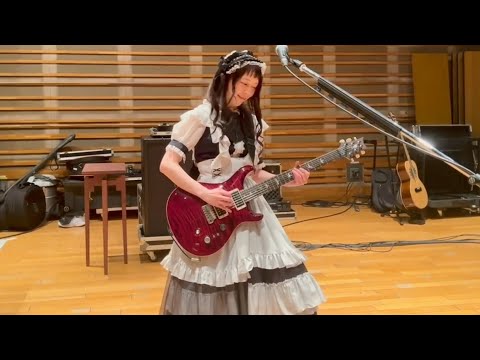 【未開封品】BAND-MAID　KANAMI　歌波　生写真 hqdefault.jpg