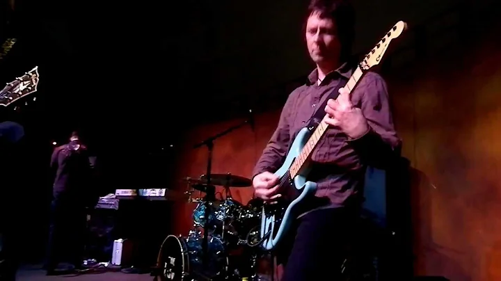 Jessie's Girl - The Luv Gods - Tory Keefer on Lead...
