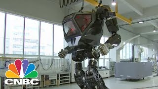 Cnbc Takes A Ride In A 13-Foot, 1.6 Ton Walking Robot Cnbc