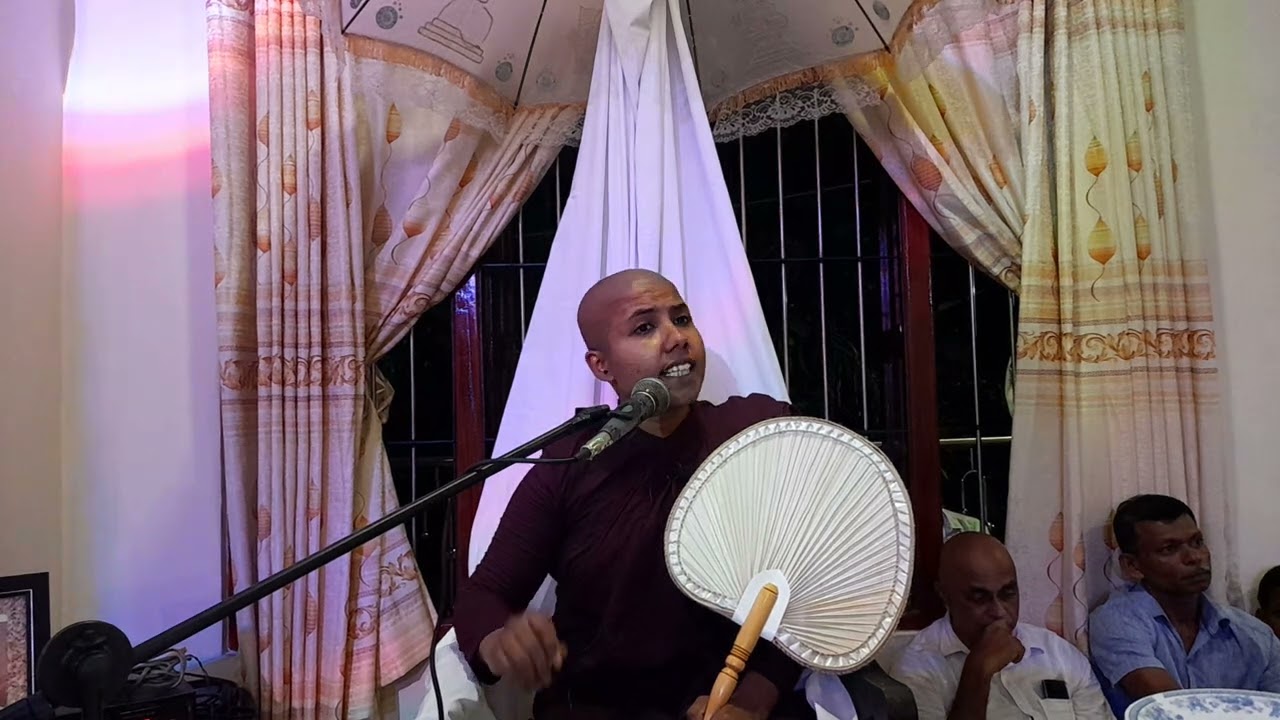 ධම්ම මුදිතා මෙහෙනින් වහන්සේ ව්සින් ගැටහැත්ත සුදත් රෝහණ ජයරත්න මහතාගේ නිවසේ පැවැත්වූ සුමධුර ධර්මදේශනය