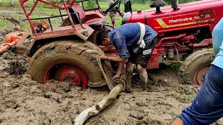 How to get tractor out of mud/This tractor stuck for 4 hours/tractor mud rescue/will come out or not screenshot 3