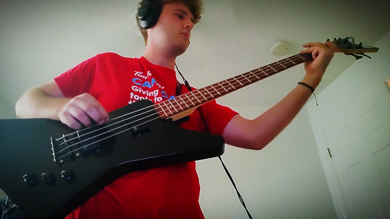 Blue Oyster Cult - We Gotta Get Out Of This Place (Live) - Bass Cover (Attempt)