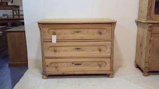 Large 3 Drawer Antique Pine Chest of Drawers - Pinefinders Old Pine Furniture Warehouse A large three drawer antique pine chest of drawers in very nice condition throughout, dating from 1930. Three full width drawers