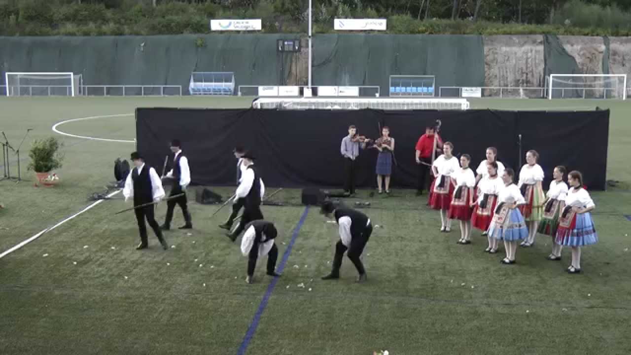folcloristico sinonimo Hungarian folk dance: Dunántúli eszközös táncok