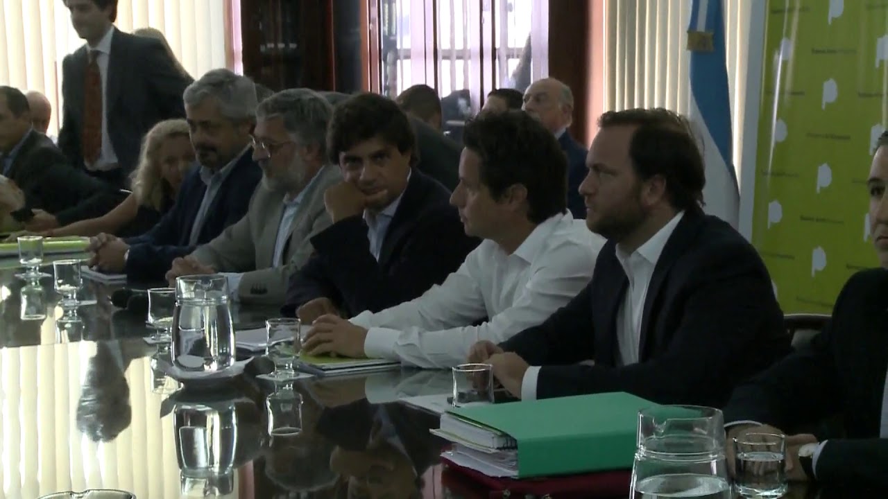 Nuevamente los gremios docentes rechazaron la oferta salarial del ...