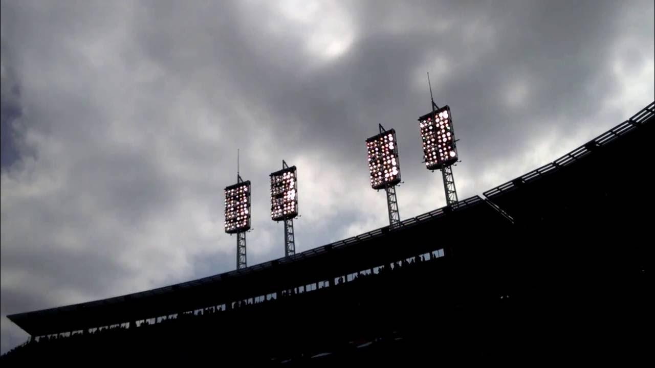 Cincinnati Reds Opening Day Northrop Grumman E2 Hawkeye duel flyover 4