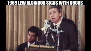 1969 Lew Alcindor Signs NBA Contract with the Milwaukee Bucks