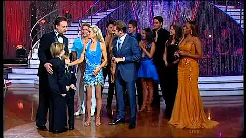 Russell Crowe Surprises Wife Danielle Spencer on D...