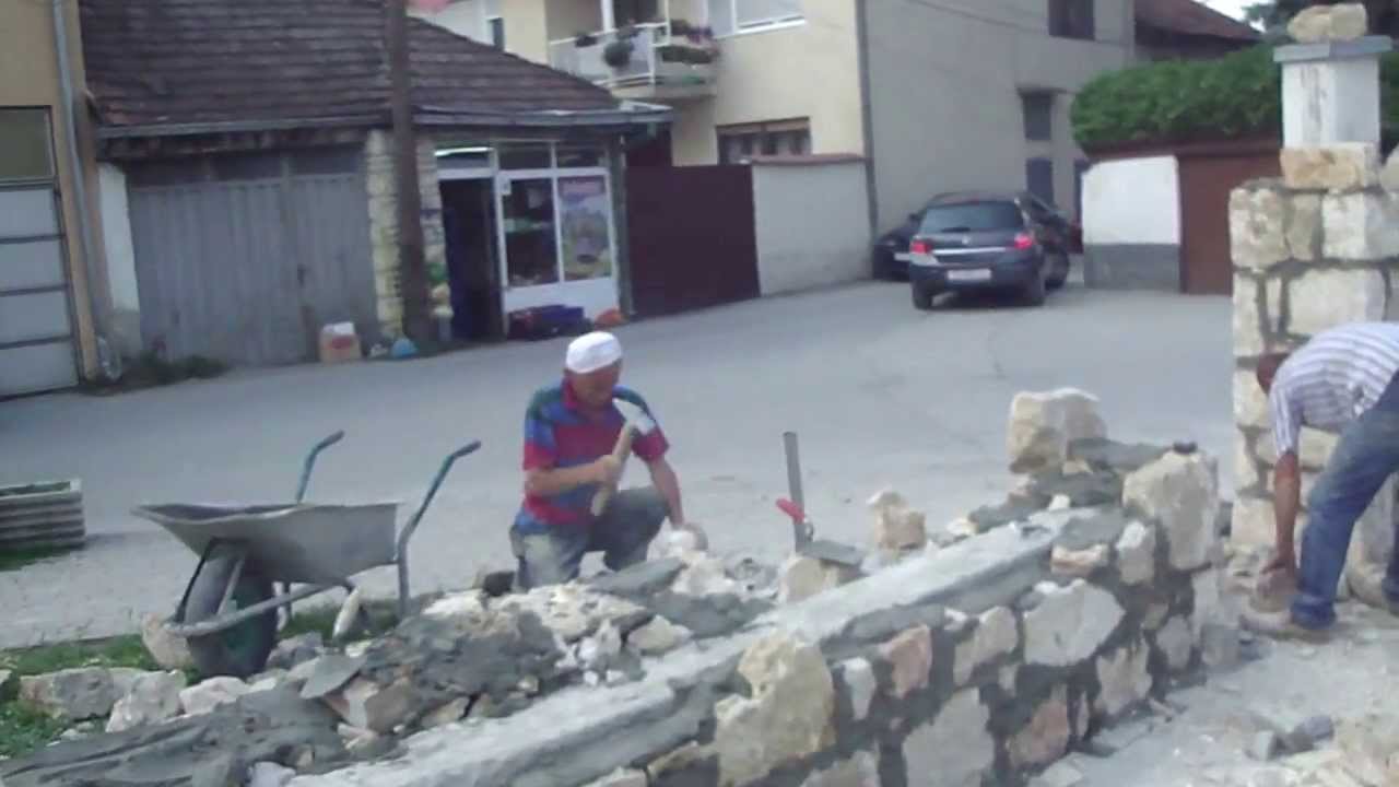 Punimet ne Eski Xhami te Tetoves