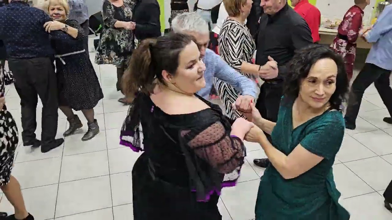 18 stycznia 2026 Miło POPATRZEĆ na Taneczny MAJSTERSZTYK Justynki i GRAŻYNKI w SŁOWIKOWIE 